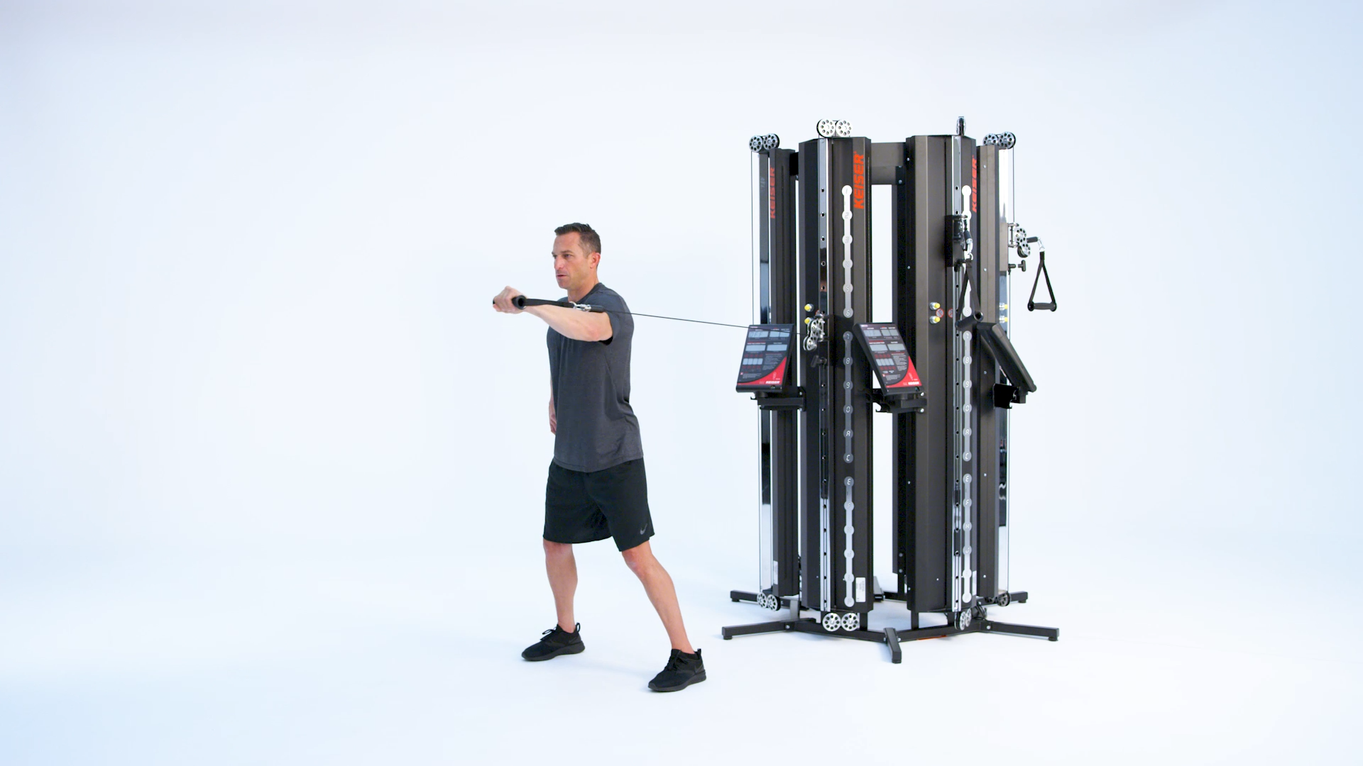 PT_010-Single Arm Standing Chest Press